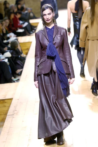 Look 49